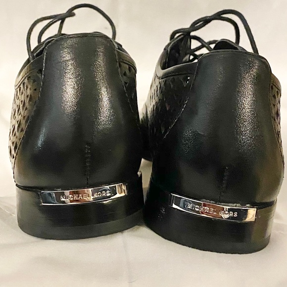 Michael Kors woman dress shoes - Picture 4 of 5